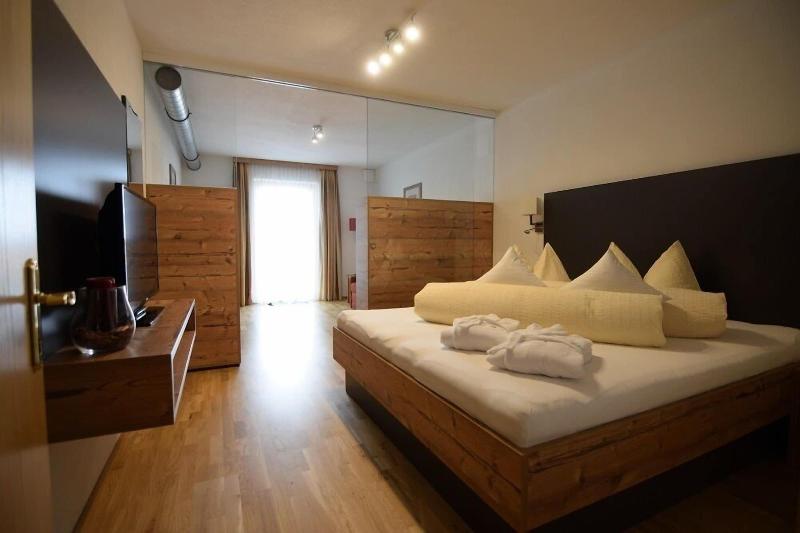 Hotel Hubertus - Oda
