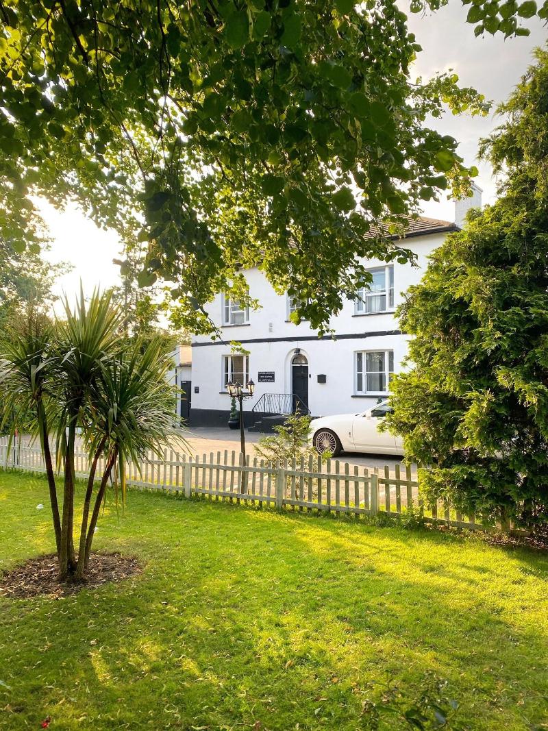 Stifford clays farm hotel - Genel
