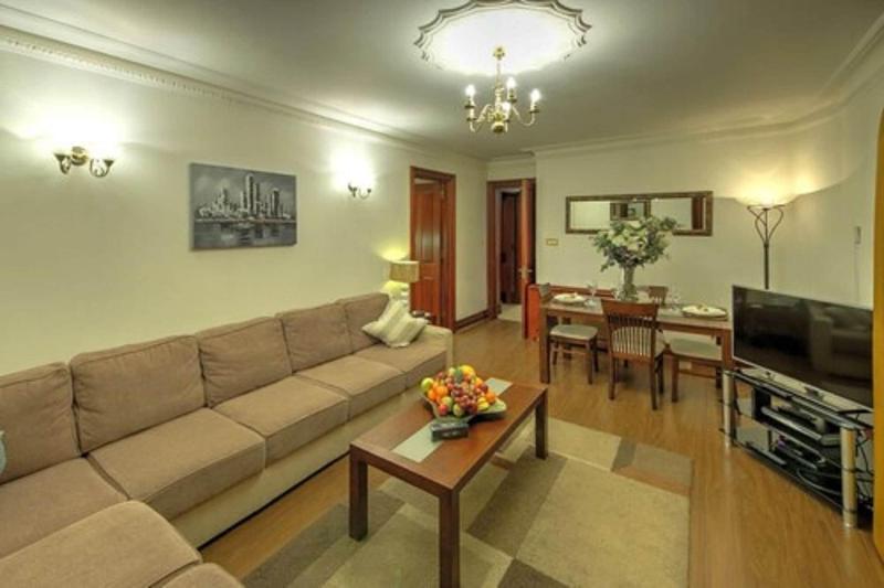 Carlton Court - Mayfair - Oda