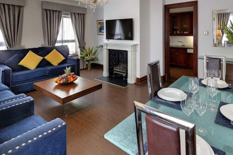 Carlton Court - Mayfair - Oda