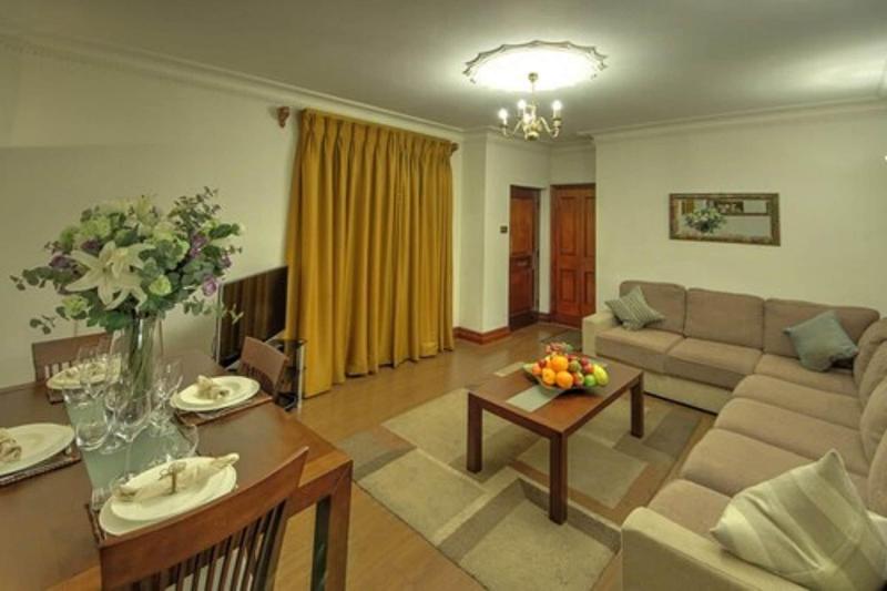 Carlton Court - Mayfair - Oda