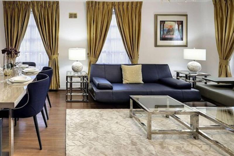 Carlton Court - Mayfair - Oda