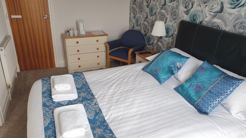 Hotel 242 - Oda