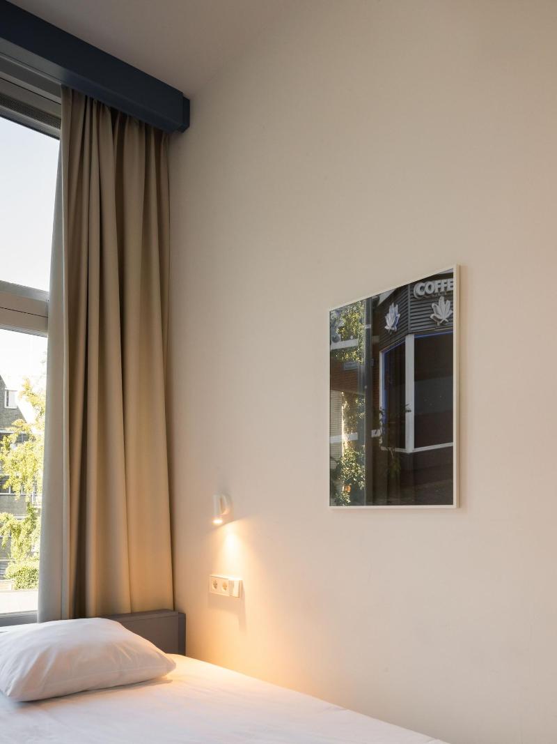 171. Urban Design Hotel - Oda