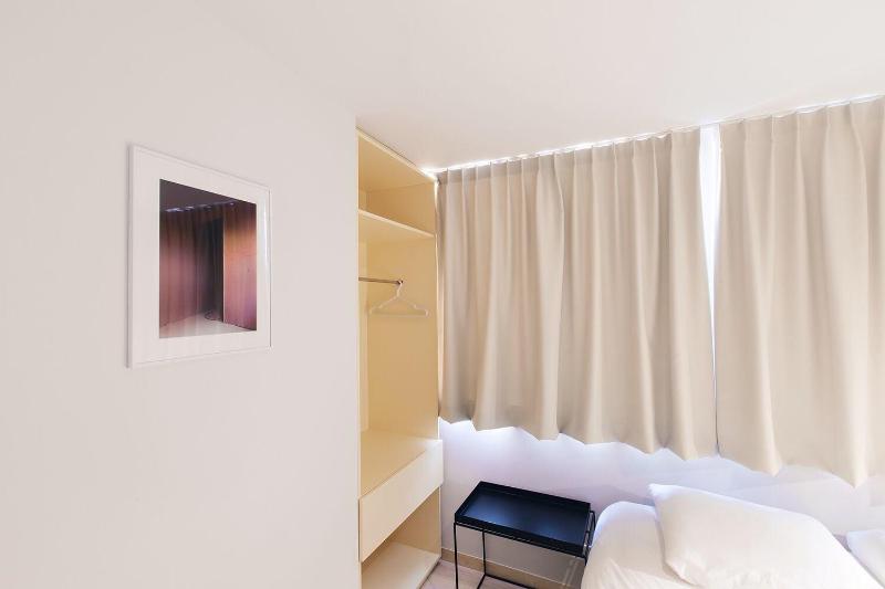 171. Urban Design Hotel - Oda