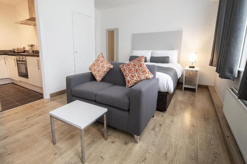 Wellington Apartments - Genel