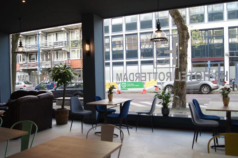 H3 Hotel Rotterdam City Center - Lobi