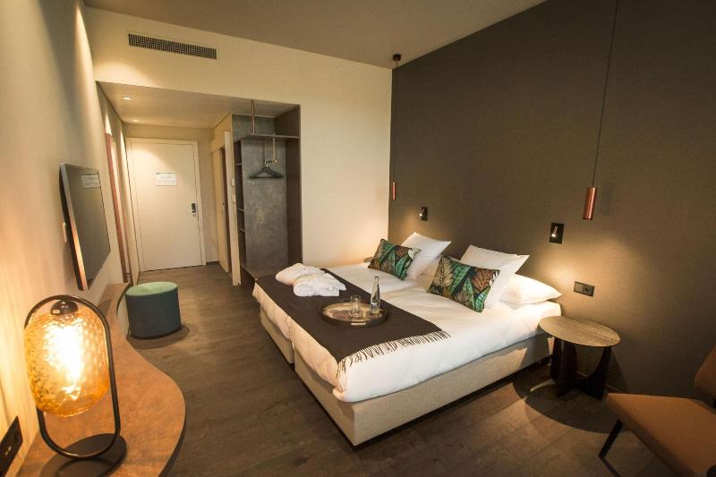 Hotel Restaurant Port-Conty - Oda