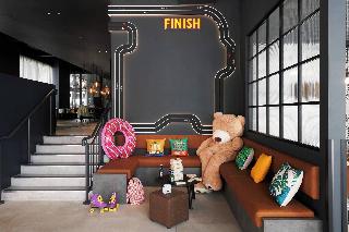 Moxy Milton Keynes fotoÄŸrafÄ±