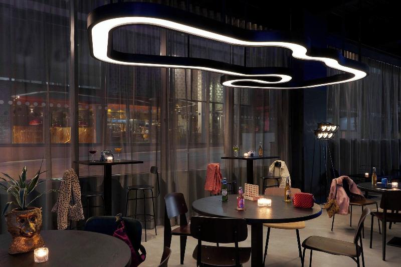 Moxy Milton Keynes - Genel