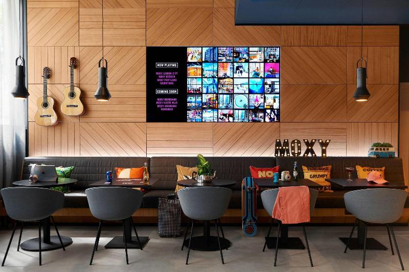 Moxy Milton Keynes - Genel