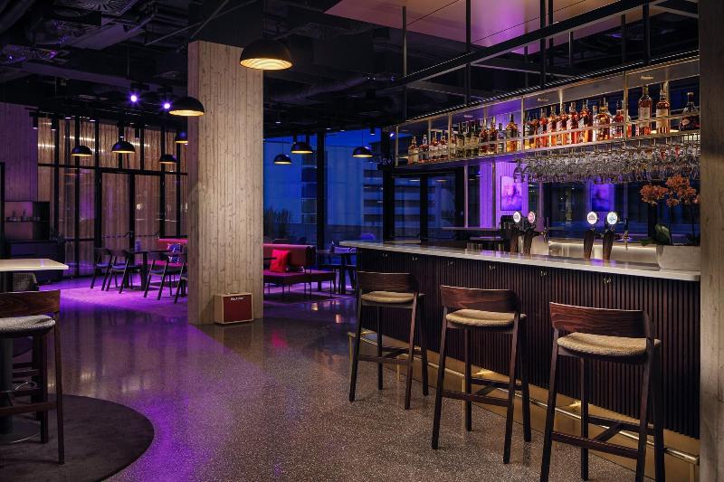 Stages Hotel Prague, A Tribute Portfolio Hotel - Restoran