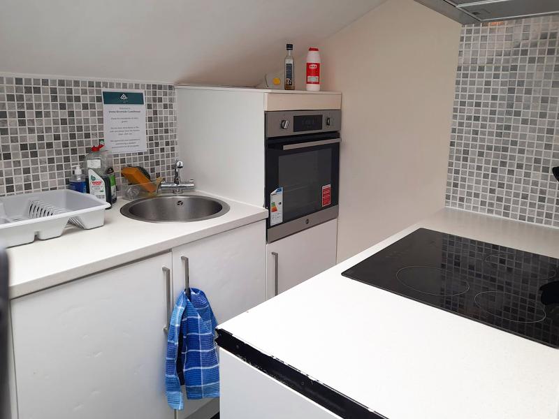 Irvine Riverside Guesthouse - Genel