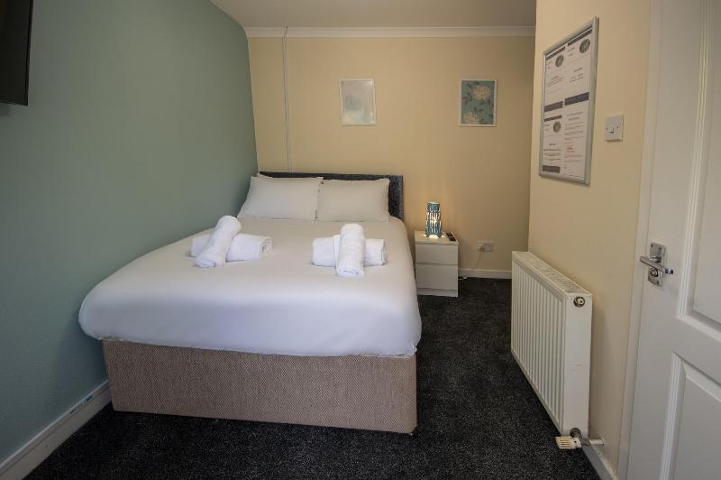 Irvine Riverside Guesthouse - Oda