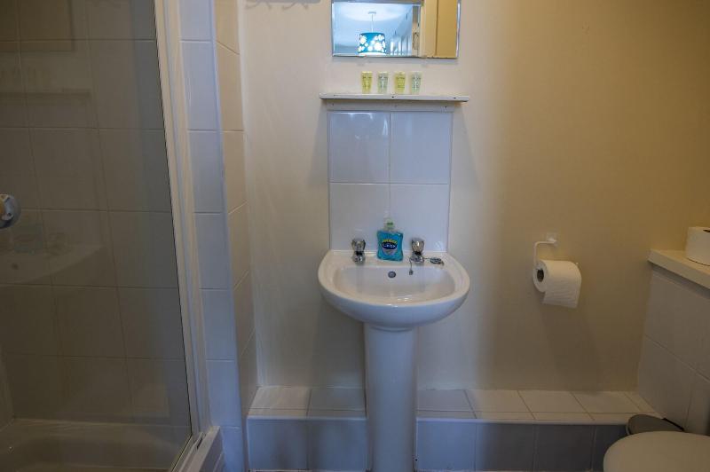 Irvine Riverside Guesthouse - Oda