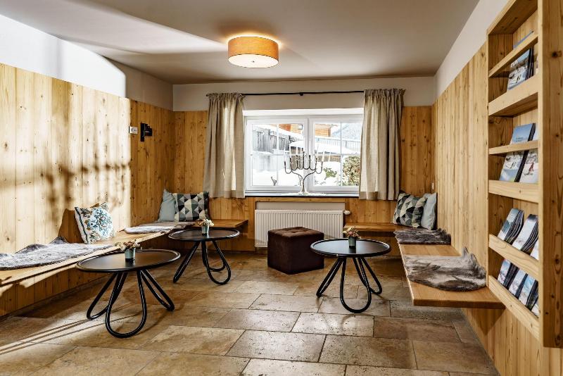 Landhaus Hubertus - Hotel Garni - Lobi