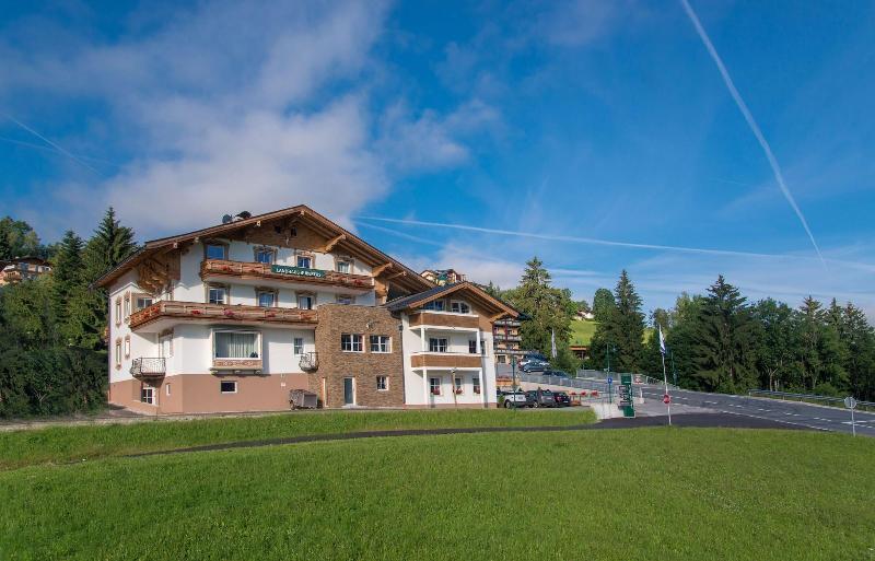 Landhaus Hubertus - Hotel Garni - Genel