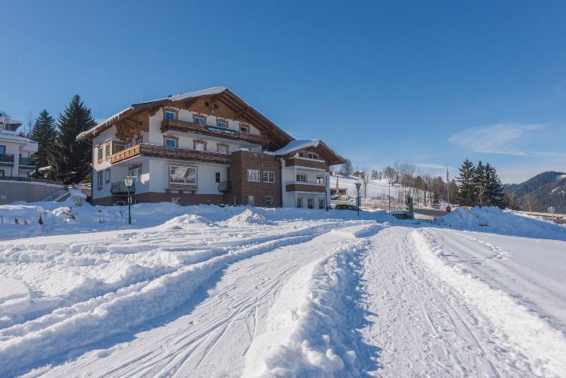 Landhaus Hubertus - Hotel Garni - Genel
