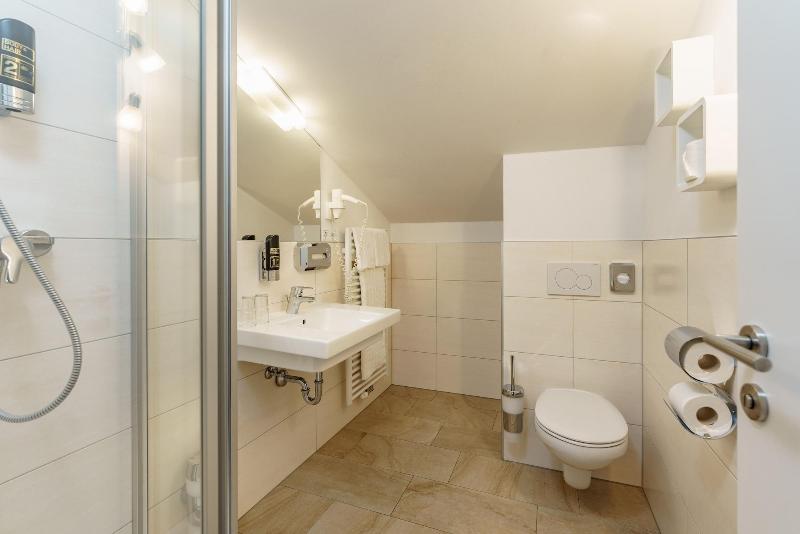 Landhaus Hubertus - Hotel Garni - Oda