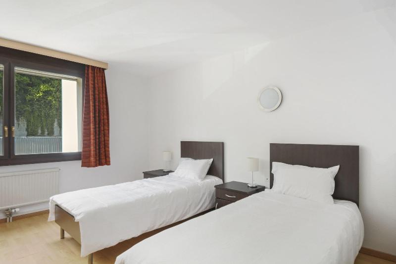 Neuchatel City Hotel - Oda