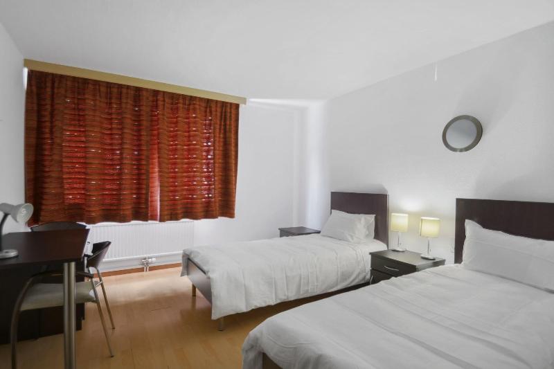 Neuchatel City Hotel - Oda
