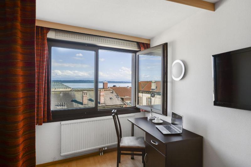 Neuchatel City Hotel - Oda