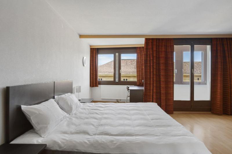 Neuchatel City Hotel - Oda