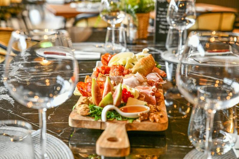 Neuchatel City Hotel - Restoran