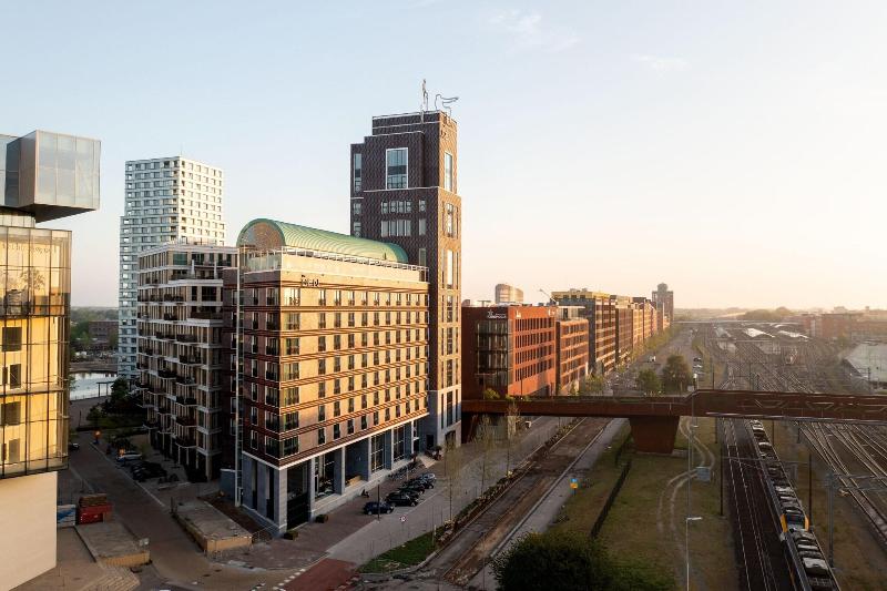 The Den, ‘s-Hertogenbosch, a Tribute Portfolio - Genel