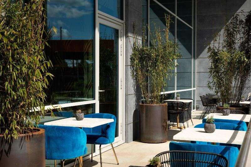 The Den, â€˜s-Hertogenbosch, a Tribute Portfolio - Restoran