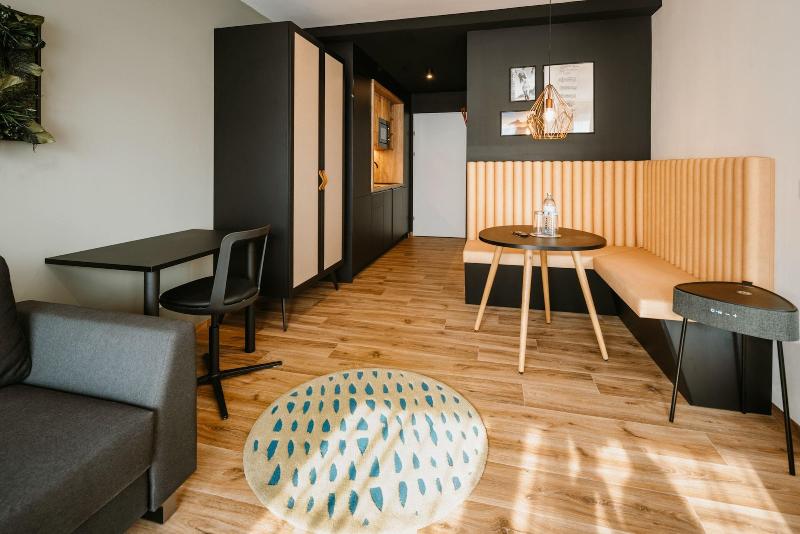Rioca Vienna Posto 2 - Oda