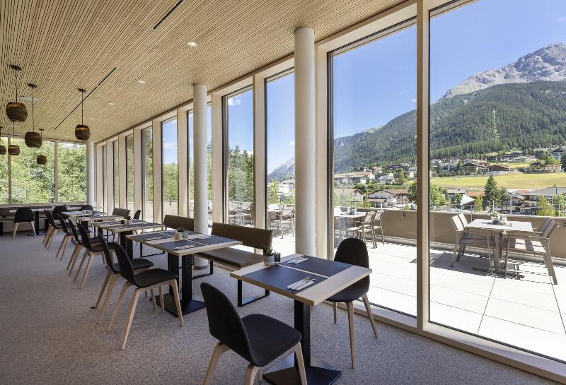 JUFA Hotel Savognin - Restoran