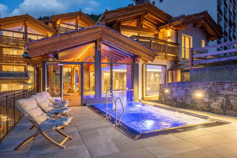 Luxury Residence Colosseo Zermatt - Genel
