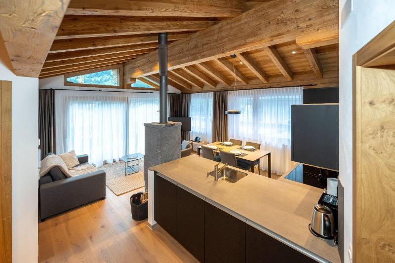 Luxury Residence Colosseo Zermatt - Oda