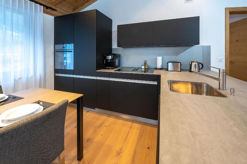 Luxury Residence Colosseo Zermatt - Oda