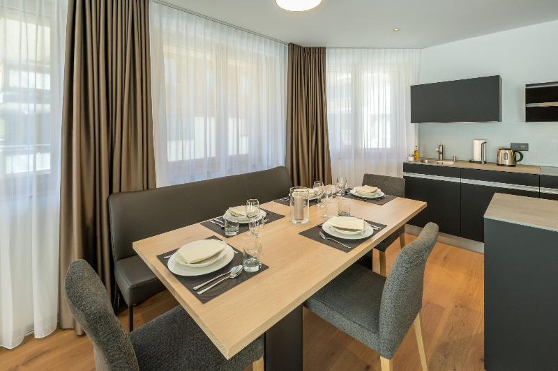 Luxury Residence Colosseo Zermatt - Oda