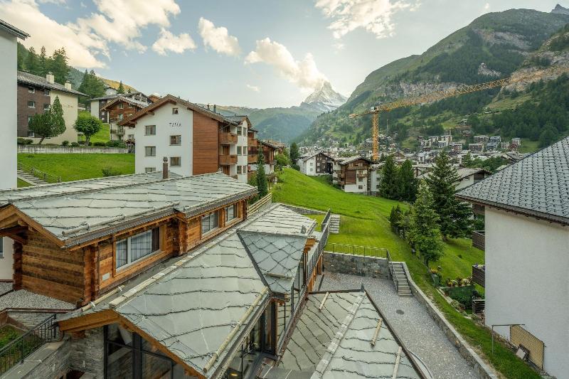Luxury Residence Colosseo Zermatt - Oda