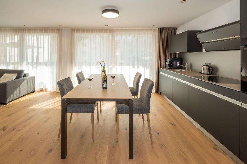 Luxury Residence Colosseo Zermatt - Oda