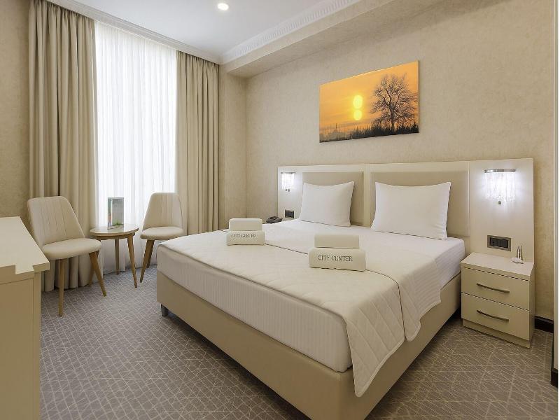 Center Hotel Baku - Oda