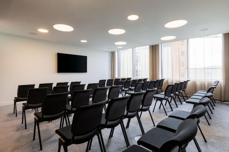 Courtyard By Marriott Glasgow Sec - Toplantı