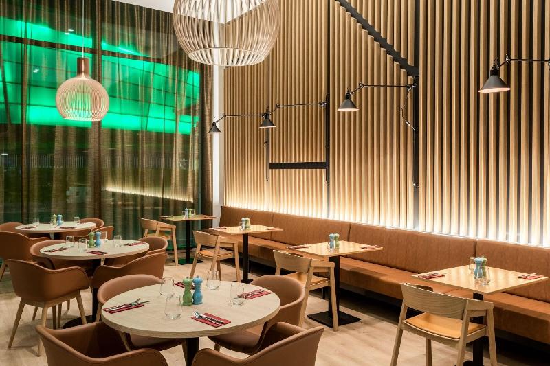 Courtyard By Marriott Glasgow Sec - Restoran
