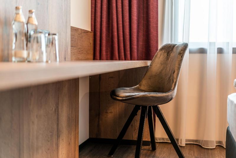 Rufi's Hotel Innsbruck - Oda