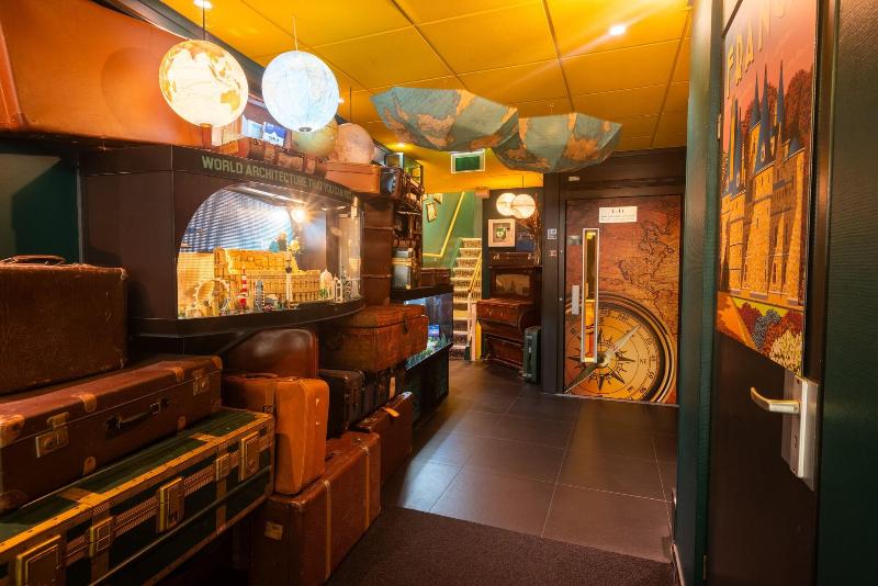 The Happy Traveler - Guesthouse Groningen - Lobi