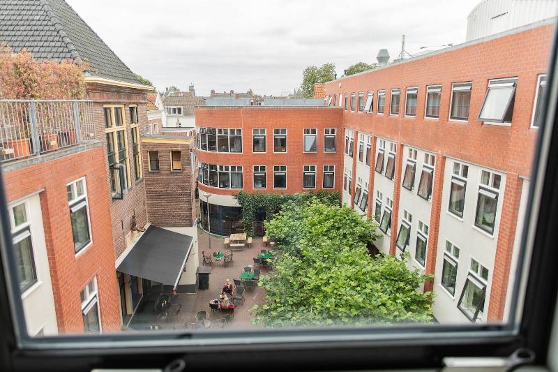 The Happy Traveler - Guesthouse Groningen - Oda
