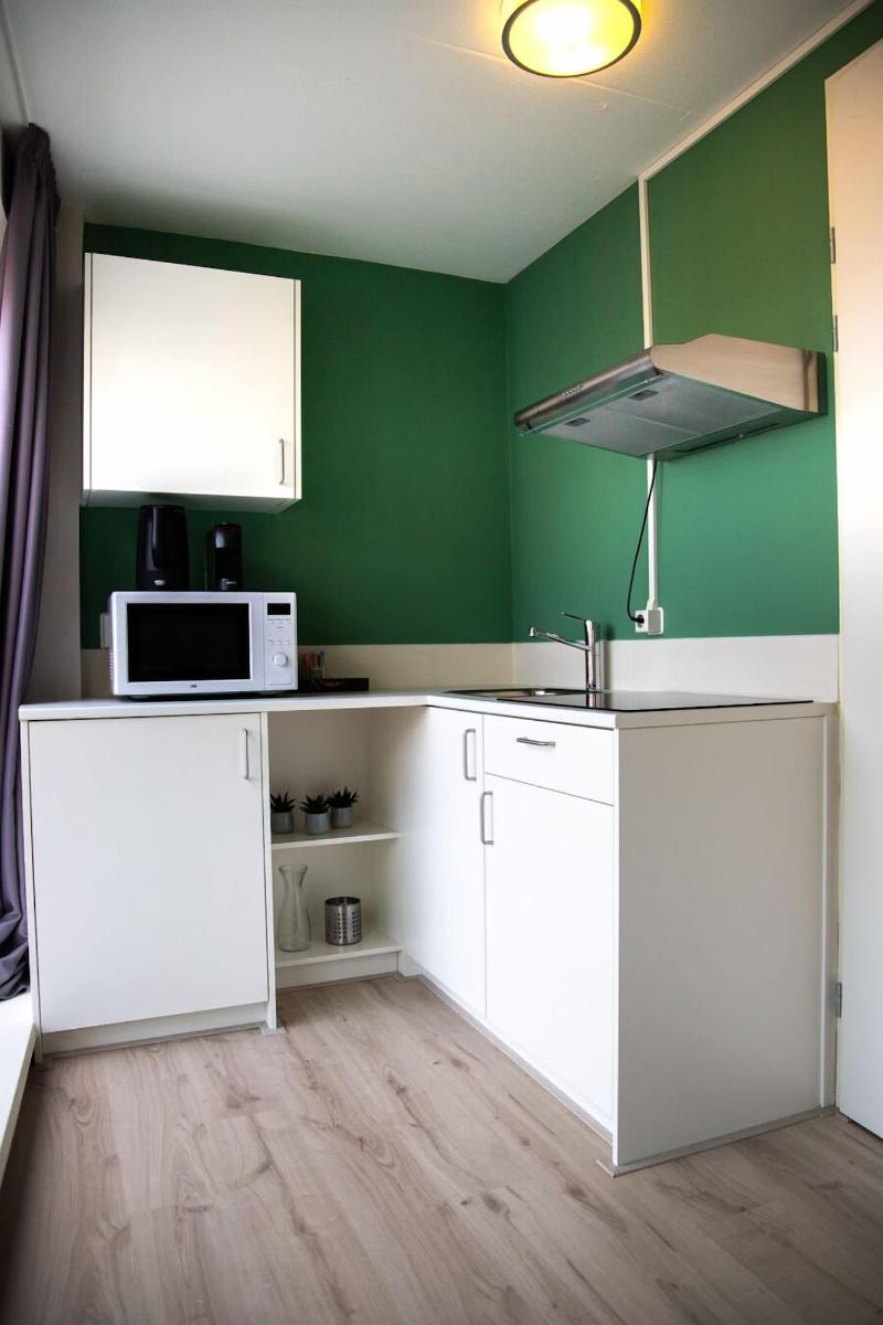 The Happy Traveler - Guesthouse Groningen - Oda