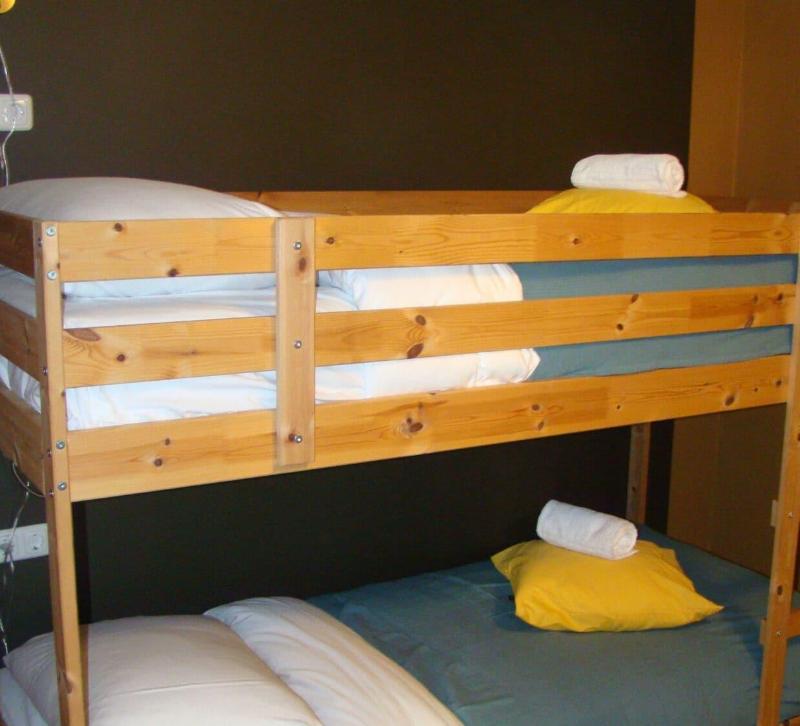 The Happy Traveler - Guesthouse Groningen - Oda