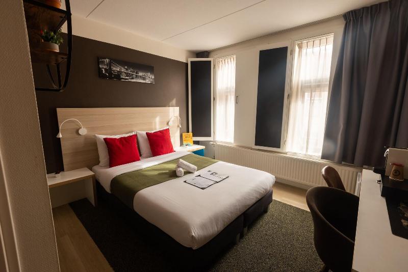 The Happy Traveler - Guesthouse Groningen - Oda