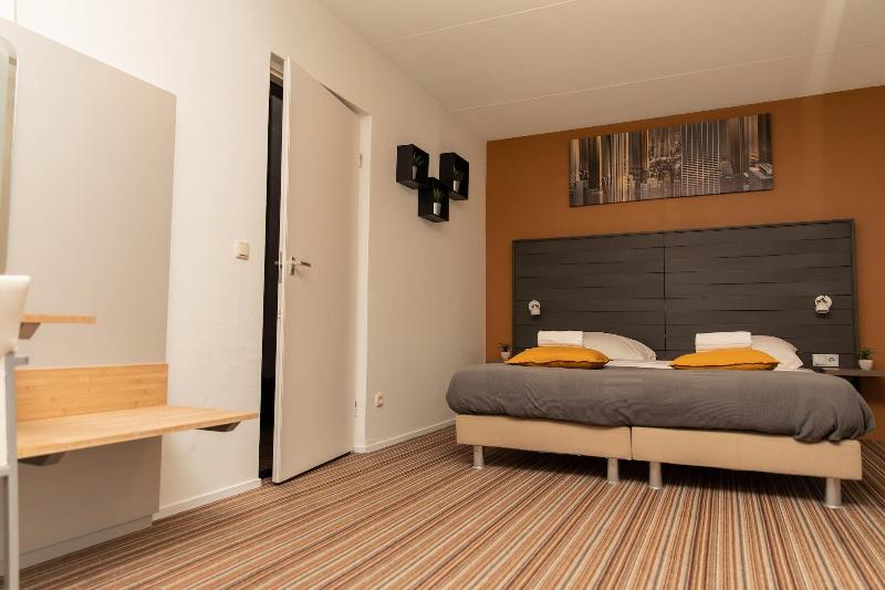 The Happy Traveler - Guesthouse Groningen - Oda