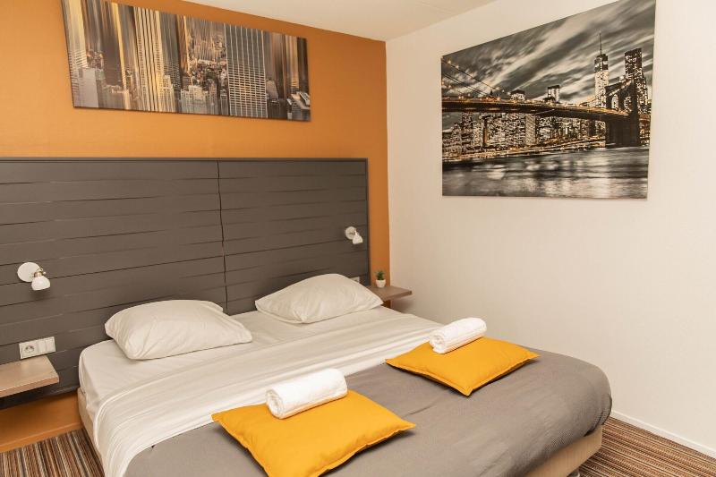 The Happy Traveler - Guesthouse Groningen - Oda