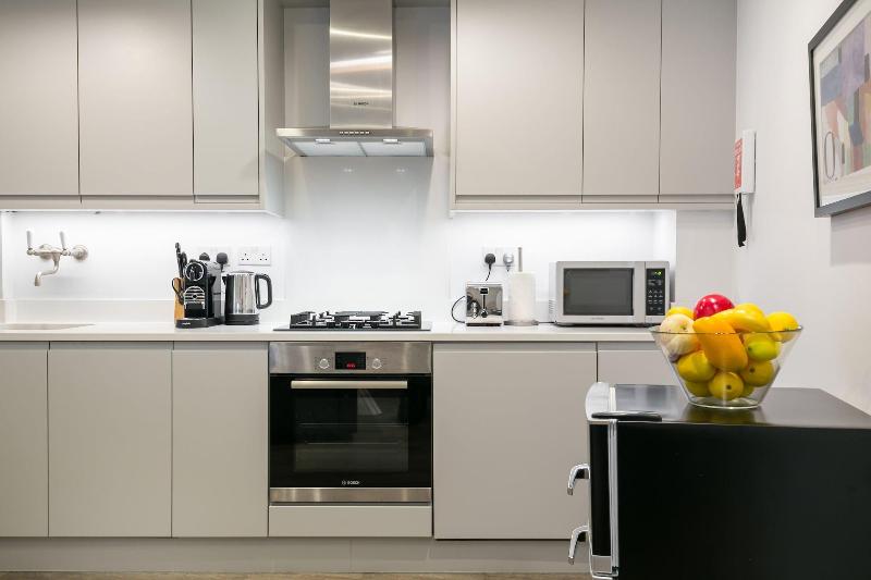 Urban Chic - Rathbone - Oda
